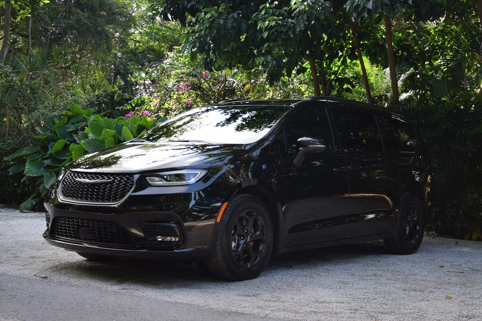 Hybrid And Electric Vehicle Rebates Pembroke Chrysler