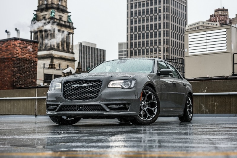 chrysler 300 - montreal Copy 2.jpg