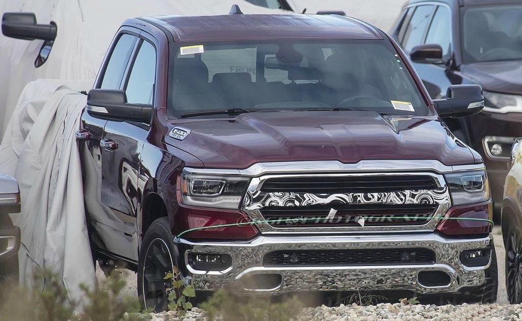 2019-Ram-1500-spy-shot.jpg