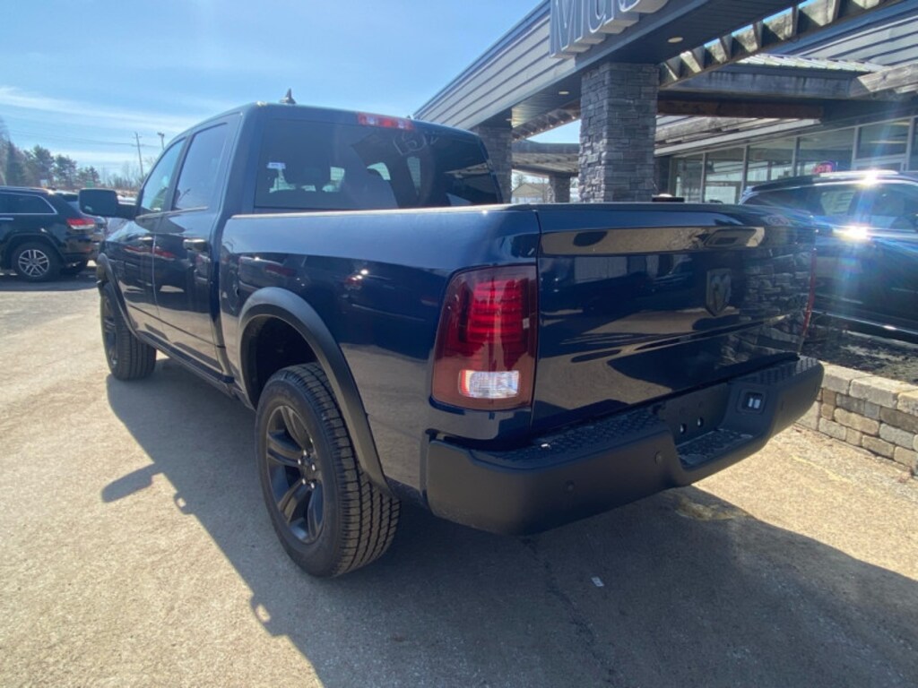 New 2022 Ram Warlock - Luxury Group 4x4 Crew Cab 5.6 ft. box 140 in. WB
