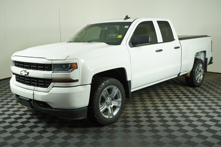 2016 Chevrolet Silverado 1500 Custom Low Kms, Non-Oilfield, Priced For Quick Sal Double Cab