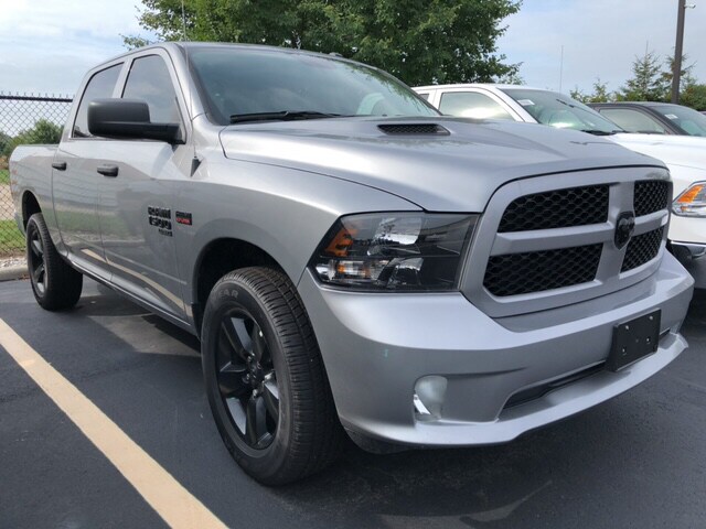 2019 dodge ram blackout