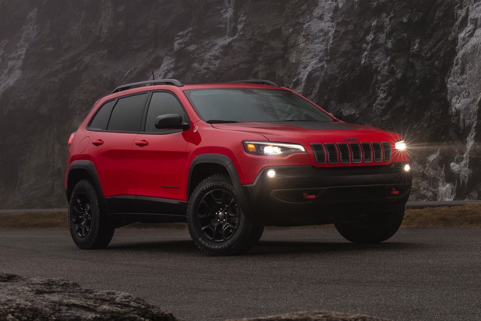 2019 Jeep Cherokee - Exterior Front