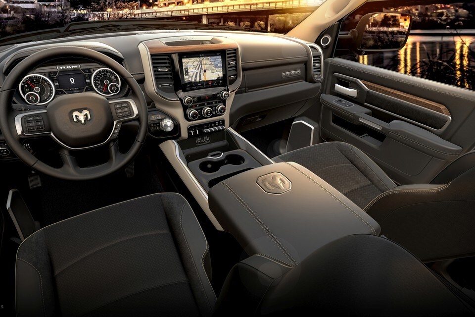 2021 Ram 3500 Interior Console Full View - Summerside Chrysler