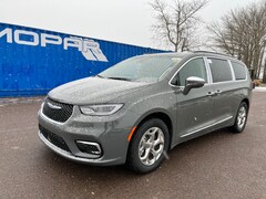 2022 Chrysler Pacifica Limited Van