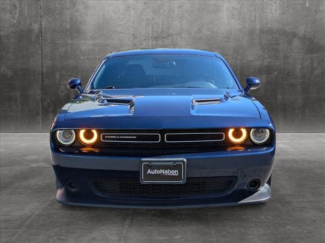 Used 2015 Dodge Challenger SXT with VIN 2C3CDZAG8FH703114 for sale in Bellevue, WA