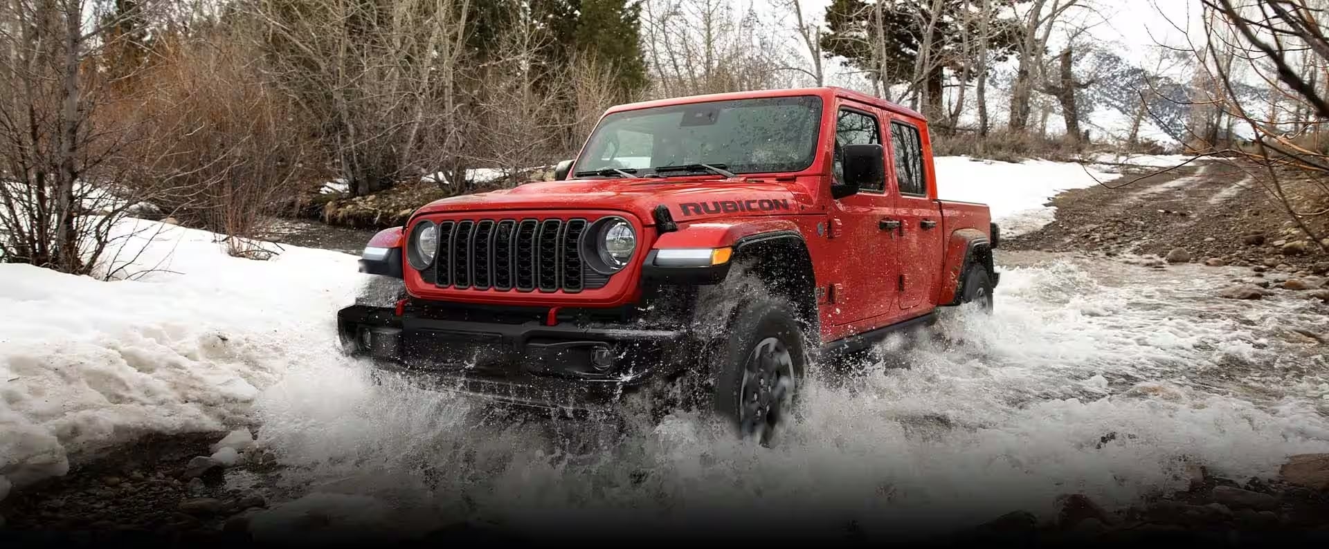 Re Jeed Gladiator driving through the water and snow in winter