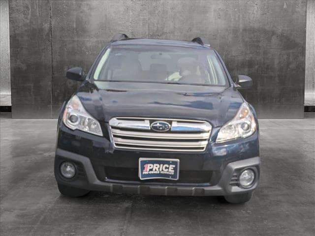 Used 2014 Subaru Outback Base with VIN 4S4BRBAC5E3281197 for sale in Bellevue, WA