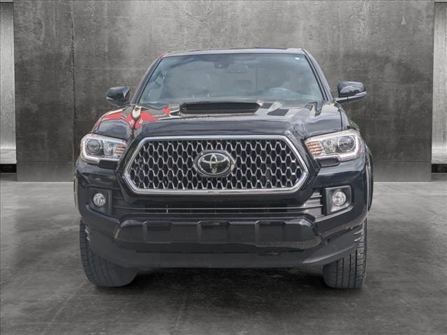 Used 2018 Toyota Tacoma TRD Sport with VIN 5TFCZ5AN9JX162566 for sale in Bellevue, WA