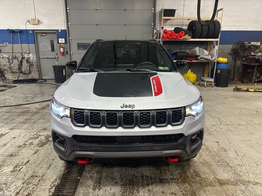Used 2024 Jeep Compass Trailhawk SUV