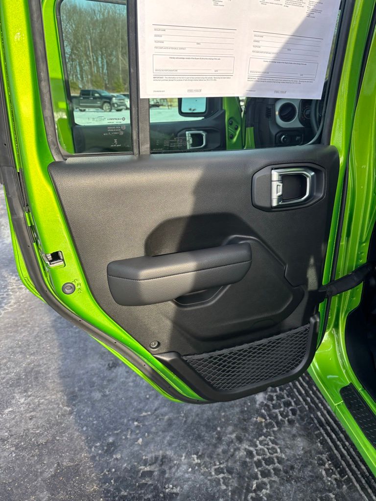 2025 Jeep Wrangler 4-Door Sport - Photo 18