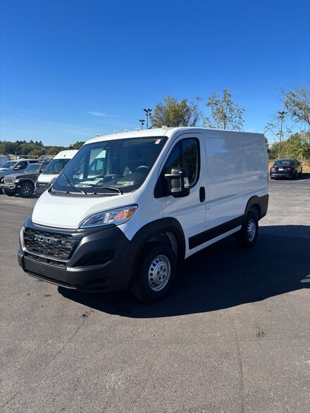 2026 Ram Promaster 1500 Low Roof Cargo Van