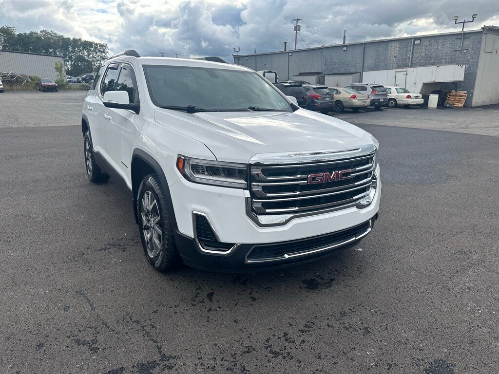 2020 Gmc Acadia SLE photo 2
