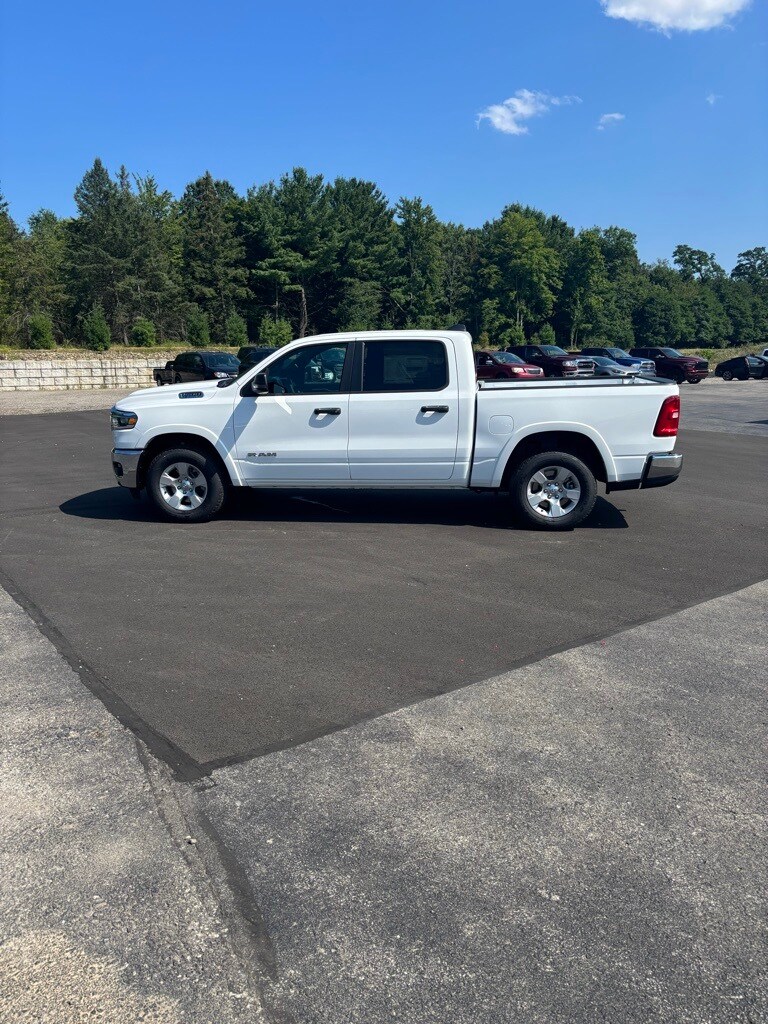 2025 Ram 1500 Big Horn Lone Star photo 4