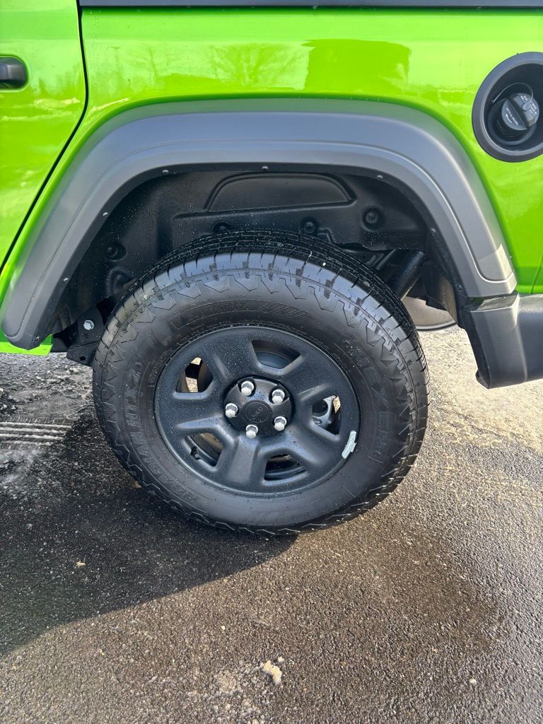2025 Jeep Wrangler 4-Door Sport - Photo 25
