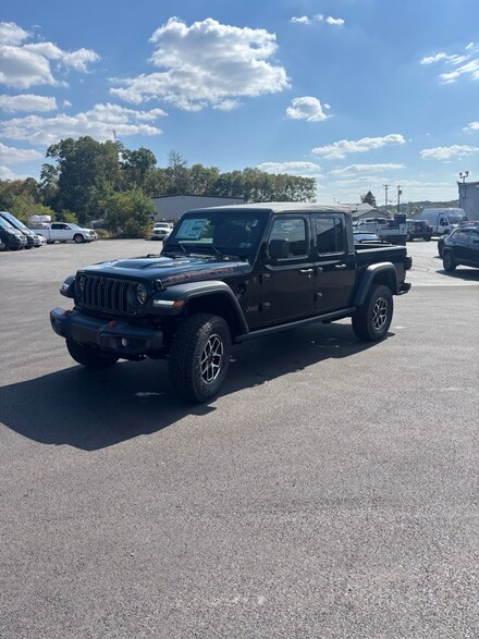 2025 Jeep Gladiator Rubicon Pickup