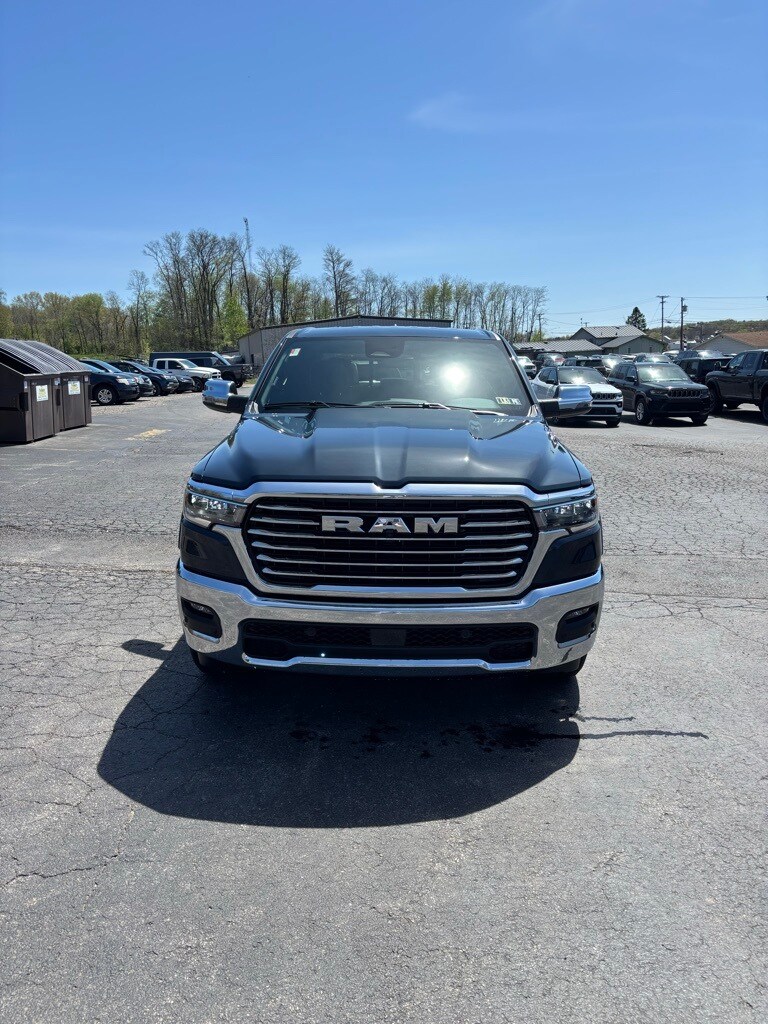 2025 Ram 1500 Laramie photo 2