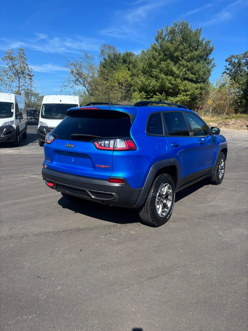 Used 2022 Jeep Cherokee Trailhawk SUV