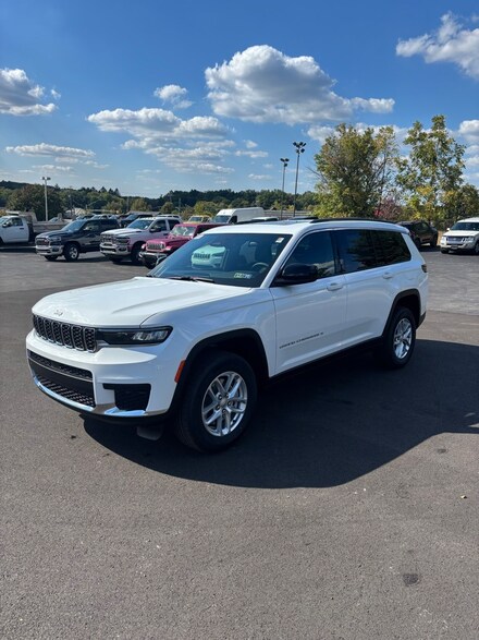 2025 Jeep Grand Cherokee L Laredo Sport Utility