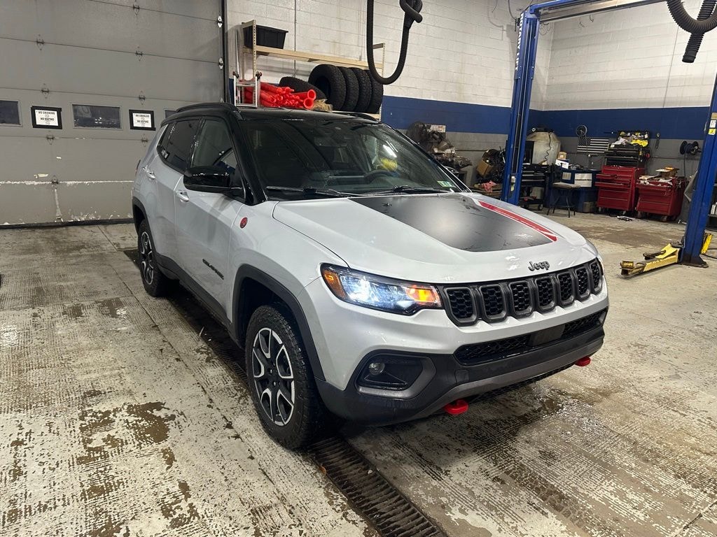 Used 2024 Jeep Compass Trailhawk SUV