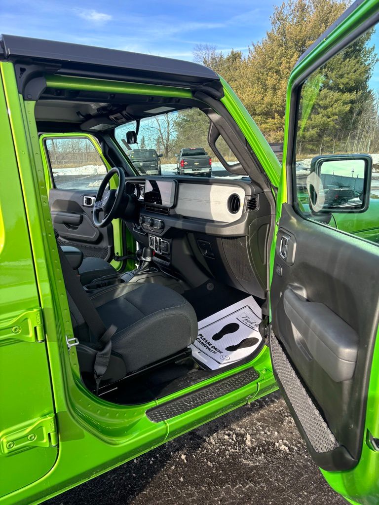 2025 Jeep Wrangler 4-Door Sport - Photo 22