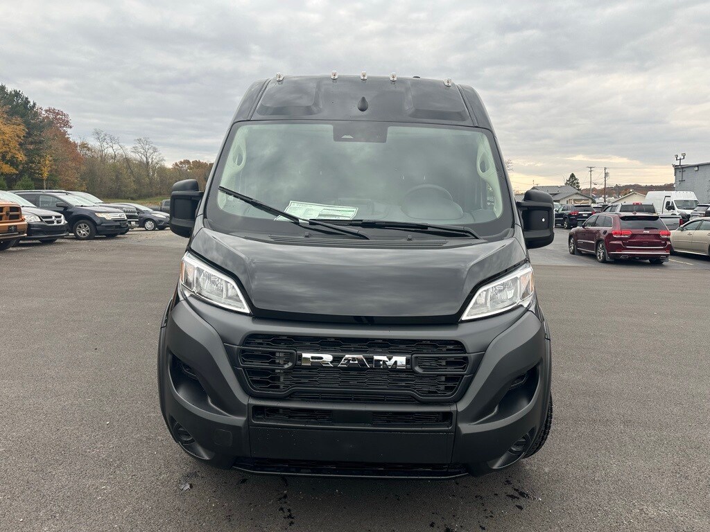 2026 Ram ProMaster 2500 Cargo Van photo 2