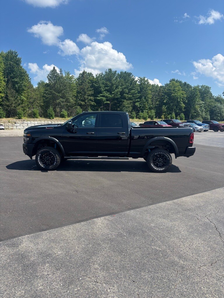 2026 Ram 2500 Tradesman photo 4