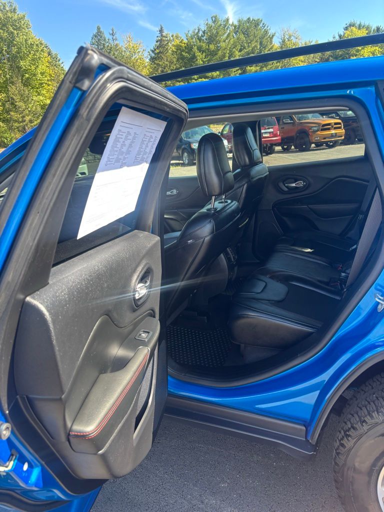 2022 Jeep Cherokee Trailhawk - Photo 13