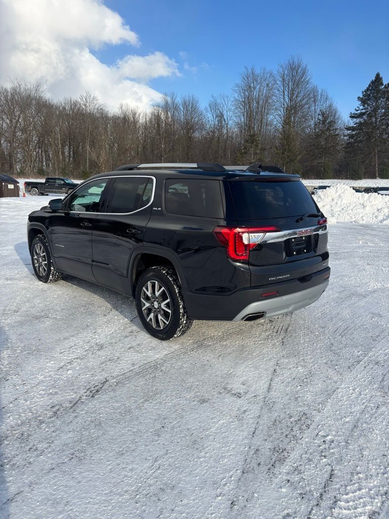 2023 GMC Acadia SLE - Photo 7