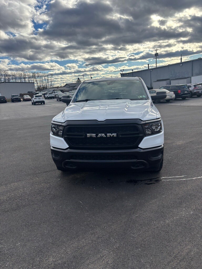 2024 Ram 1500 Tradesman photo 2