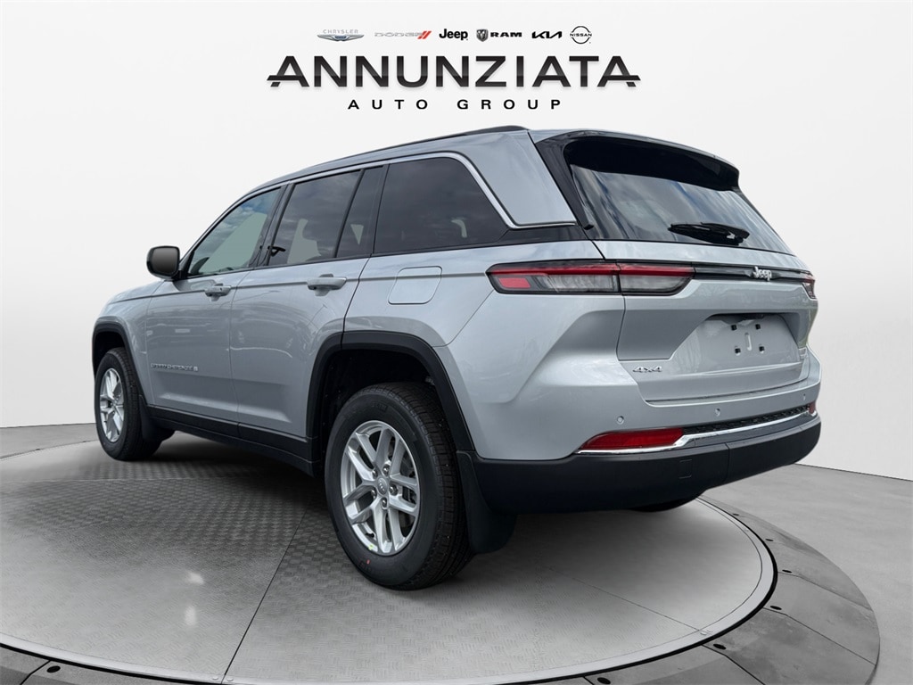 New 2025 Jeep Grand Cherokee Laredo X Sport Utility