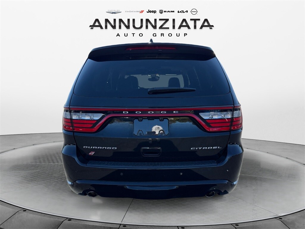 2022 Dodge Durango Citadel photo 3