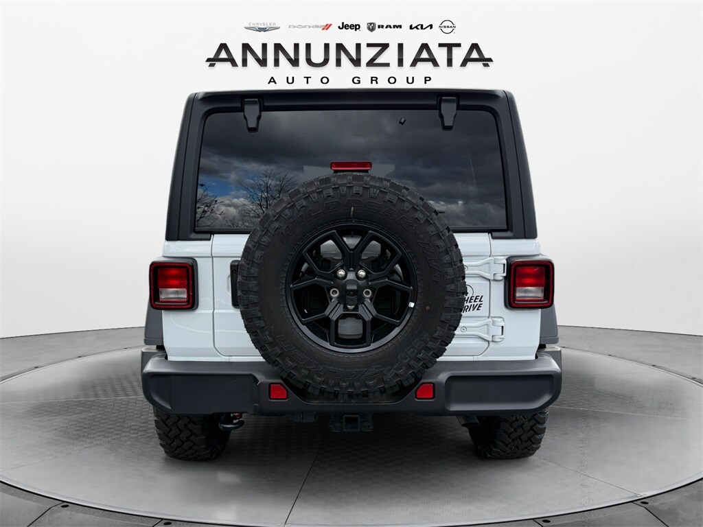 2025 Jeep Wrangler Willys Sport photo 4