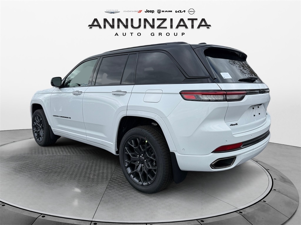 New 2025 Jeep Grand Cherokee Summit Sport Utility