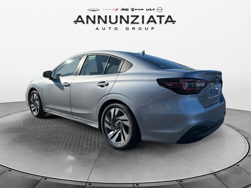 2023 Subaru Legacy Limited photo 3