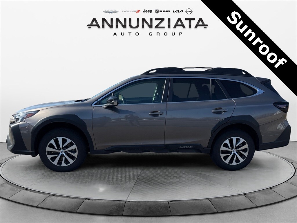 2024 Subaru Outback Premium photo 2