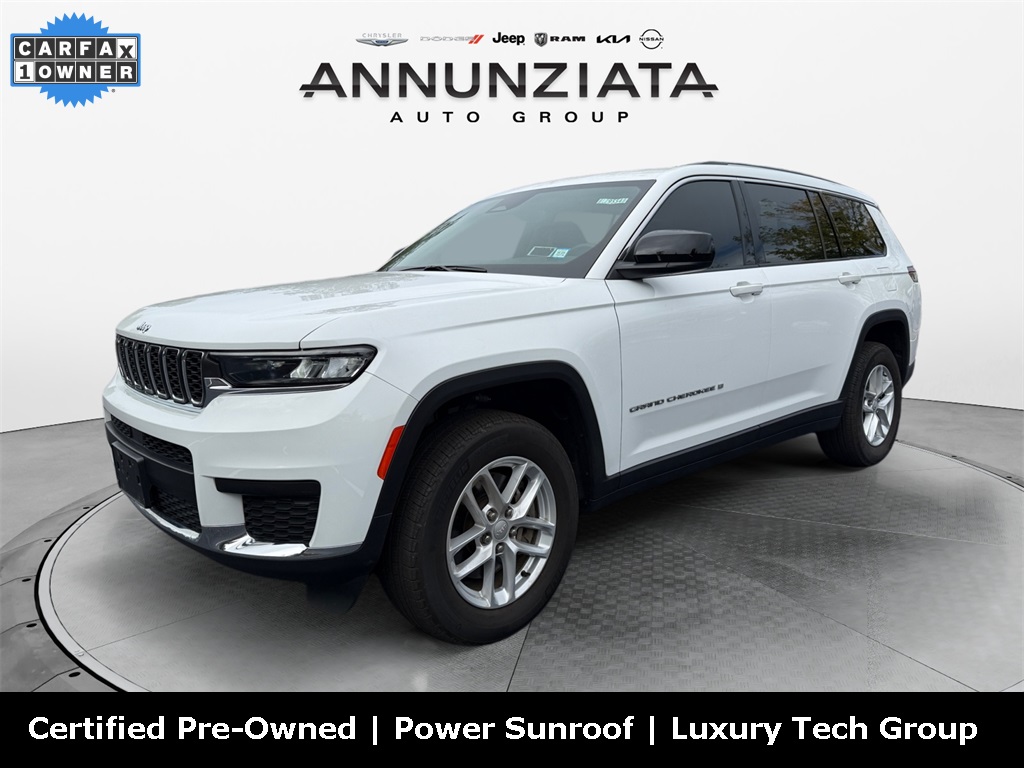 2022 Jeep Grand Cherokee L Laredo's photo