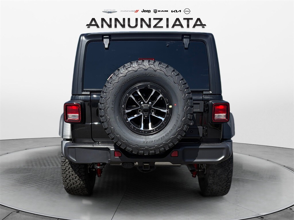 2025 Jeep Wrangler Willys photo 4