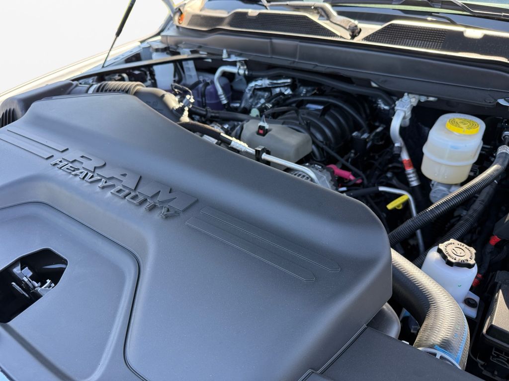 2025 RAM 3500 Chassis Tradesman - Photo 20