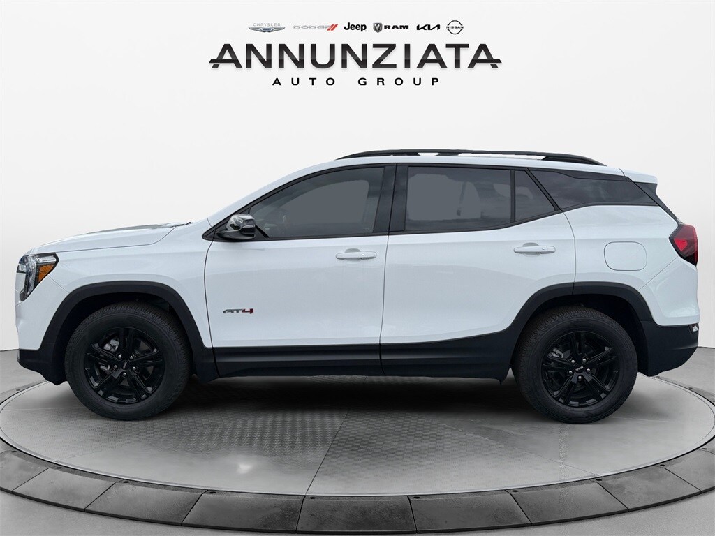 2024 Gmc Terrain AT4 photo 2