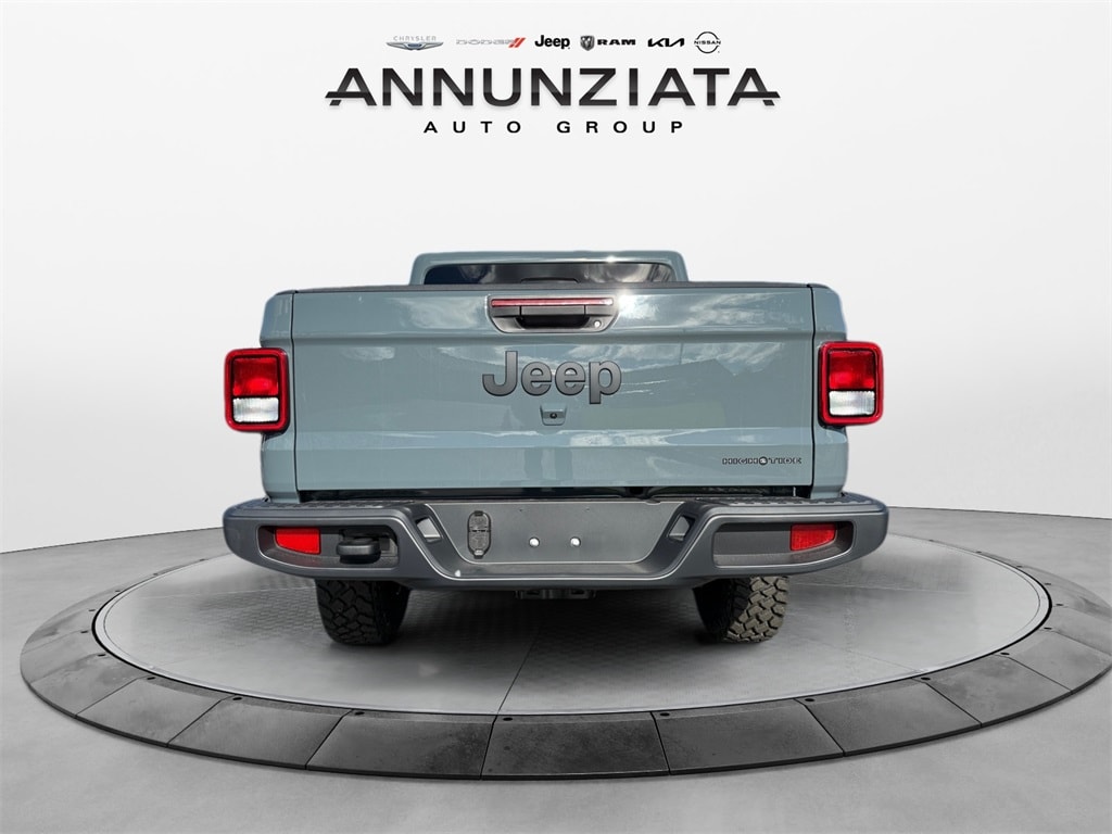 New 2025 Jeep Gladiator High Tide Pickup