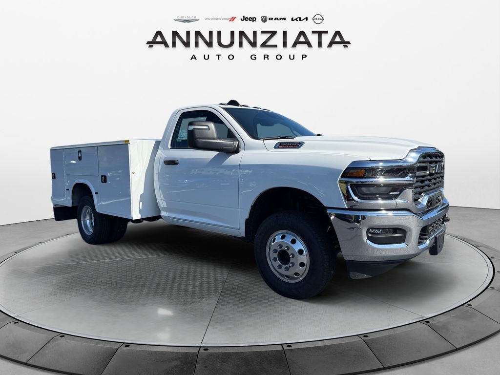 2025 RAM 3500 Chassis Tradesman - Photo 7