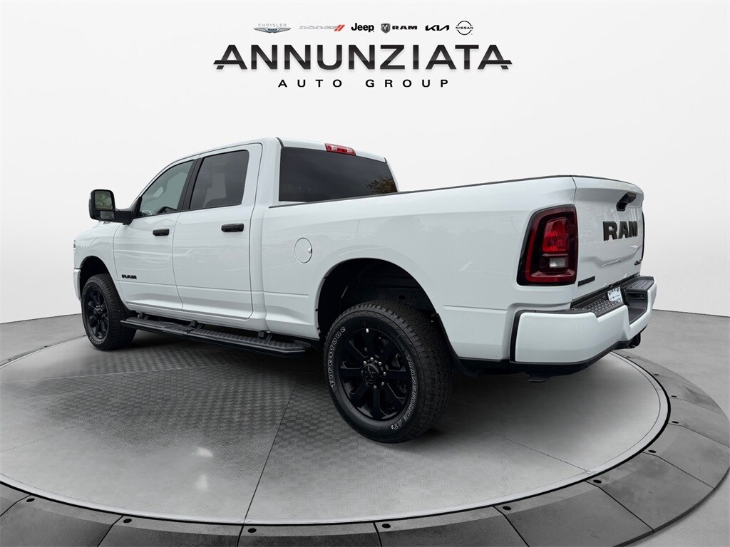 2025 Ram 2500 Big Horn photo 3
