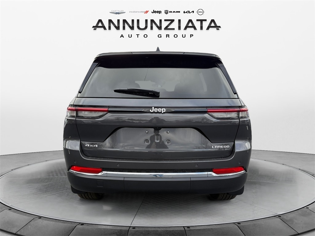 New 2025 Jeep Grand Cherokee Laredo X Sport Utility