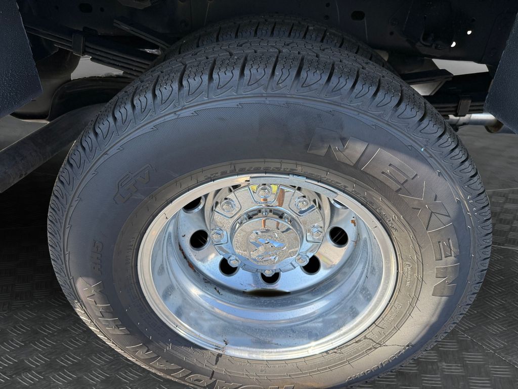 2025 RAM 3500 Chassis Tradesman - Photo 19