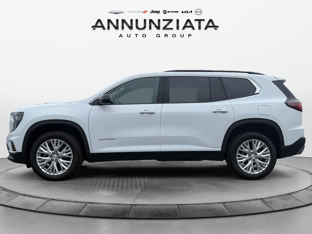 Used 2024 GMC Acadia Elevation SUV