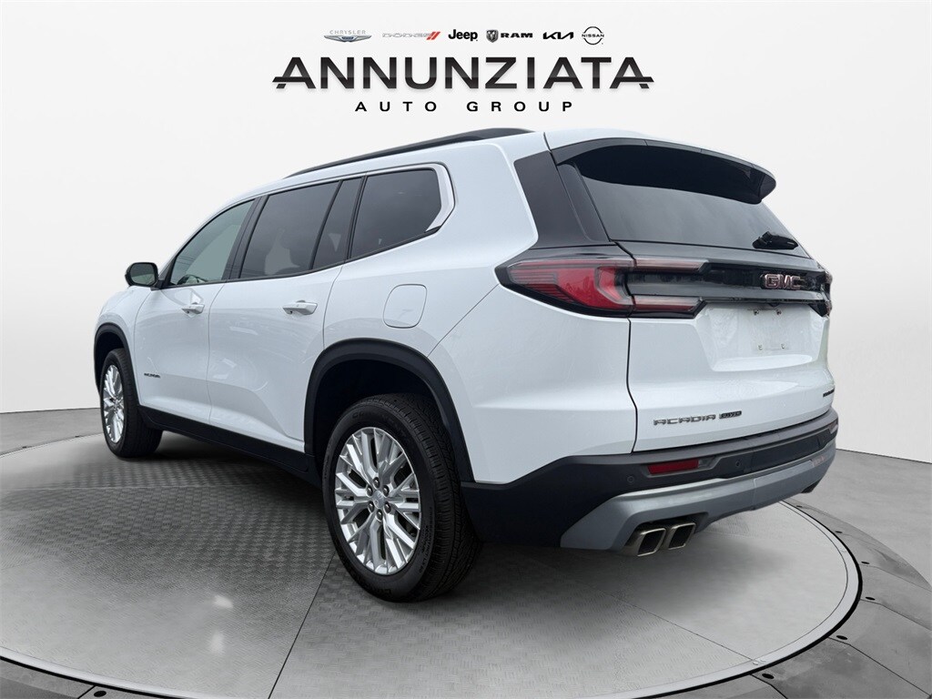 2024 Gmc Acadia Elevation photo 2