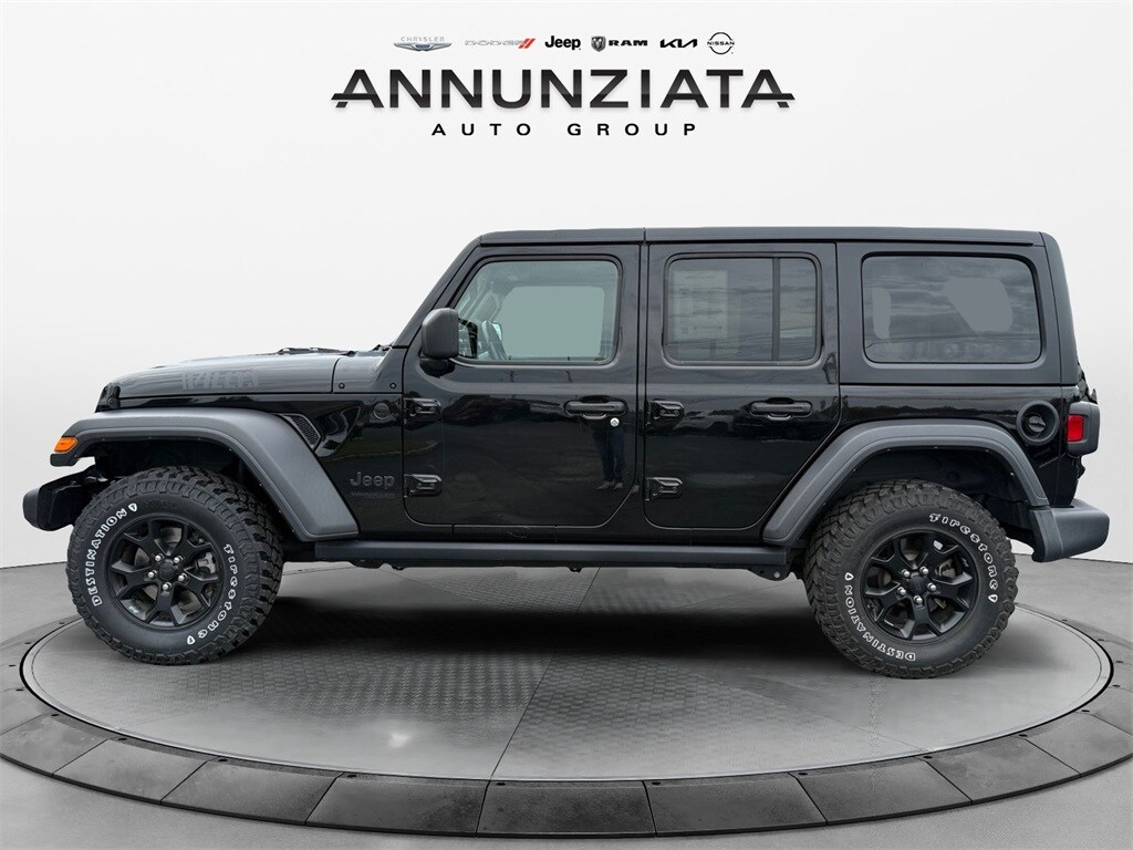 2021 Jeep Wrangler Unlimited Willys photo 2