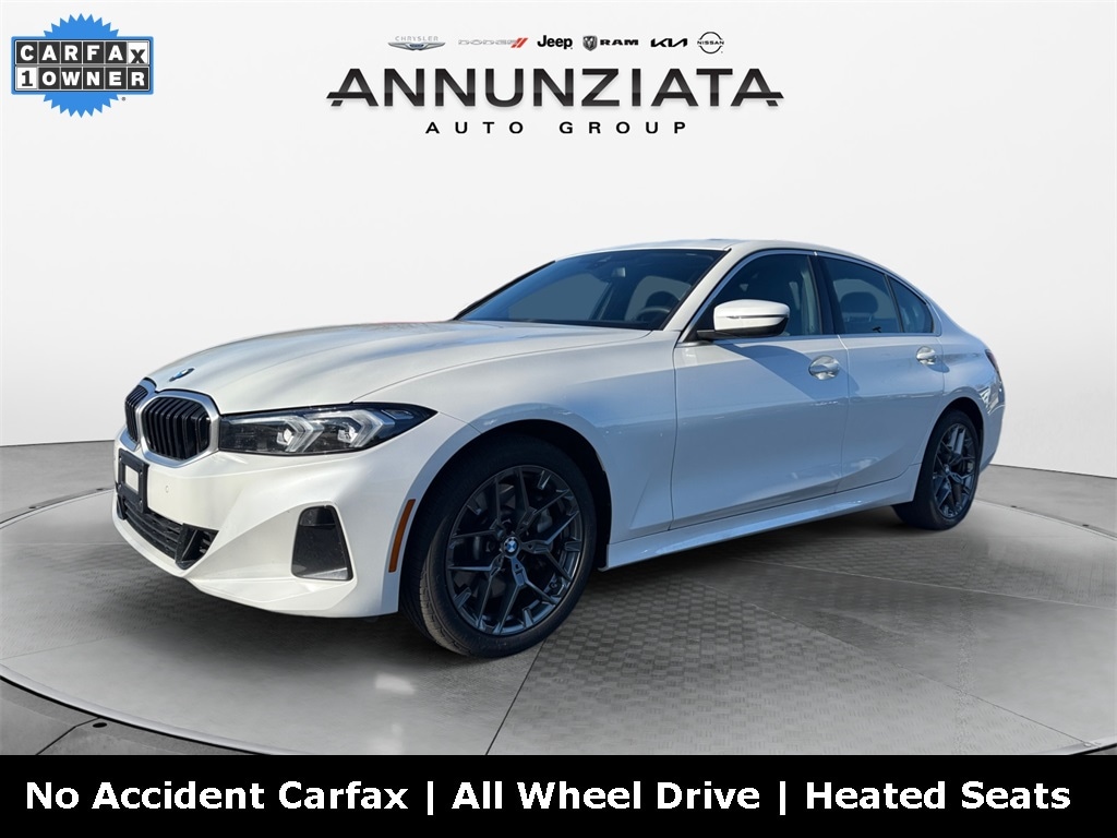 2025 BMW 3 Series 330i's photo