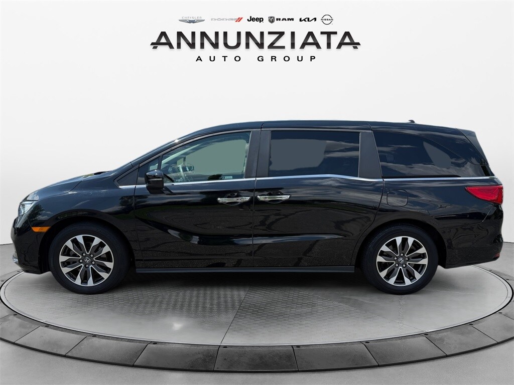 2022 Honda Odyssey EX-L photo 2